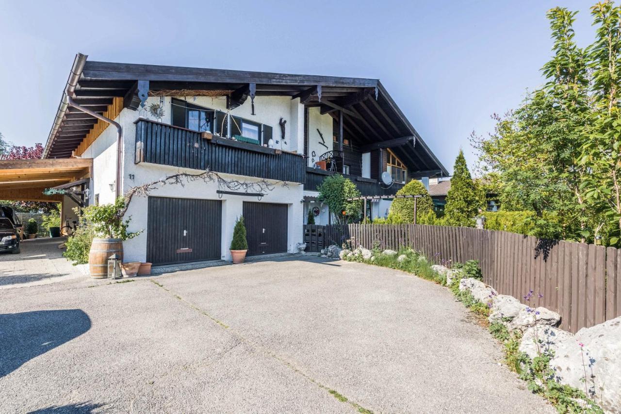 Direkt Zwischen Chiemsee U Alpen Dg بيرناو ام شيمسي المظهر الخارجي الصورة